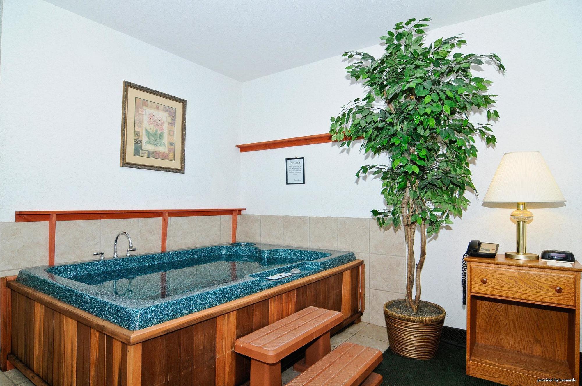 Surestay Plus Hotel By Best Western Berkeley Springs Facilities photo